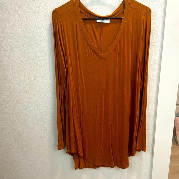 Zenana Outfitters Tops - Long sleeve top
